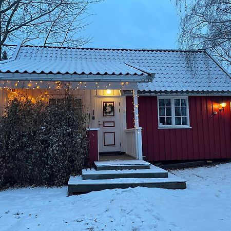 アスケー Koselig Anneks I Heggedal!ヴィラ エクステリア 写真